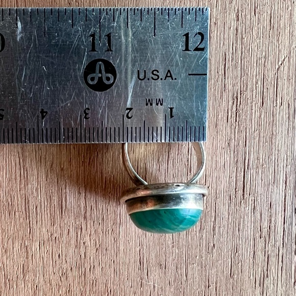 sterling silver & stone ring - Picture 11 of 11